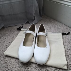 Le Monde Beryl Satin Mary Jane Flats — Ivory — Size 39